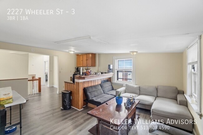 Building Photo - 2227 Wheeler St