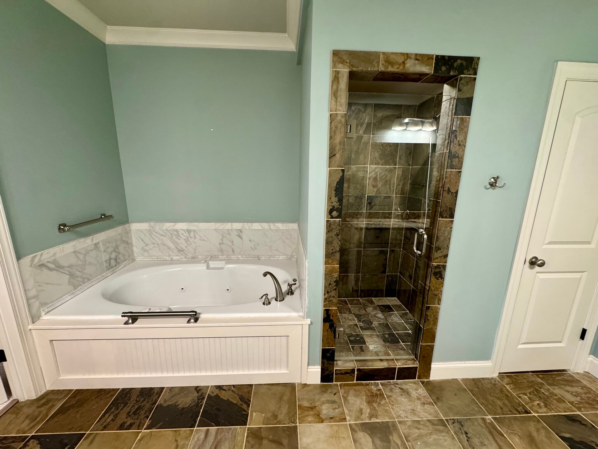 Building Photo - 3038 Massey Rd