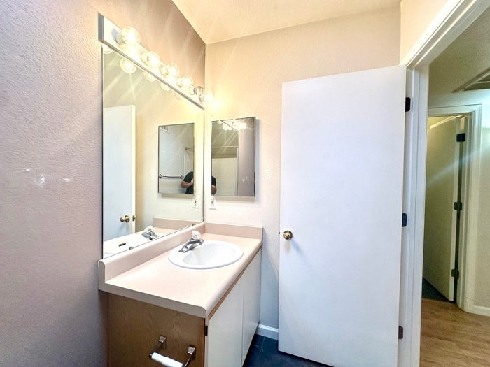 Building Photo - 7537 E Liana Dr