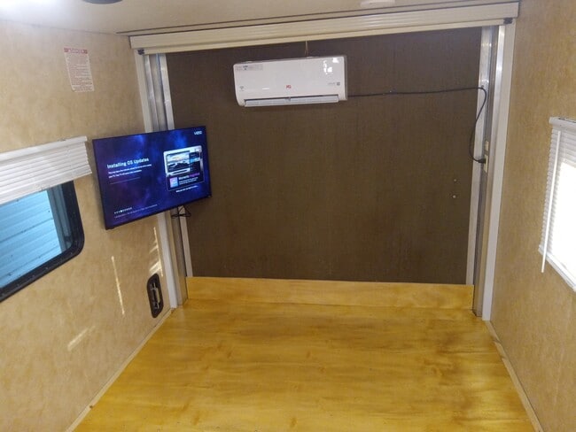 Building Photo - 5250 US-441