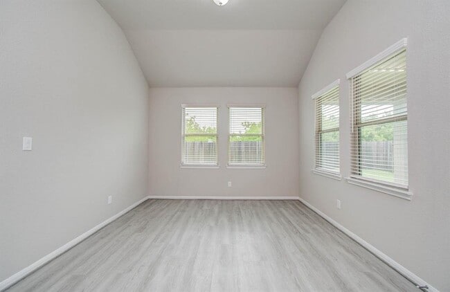 Building Photo - 4603 Bay Vista Dr