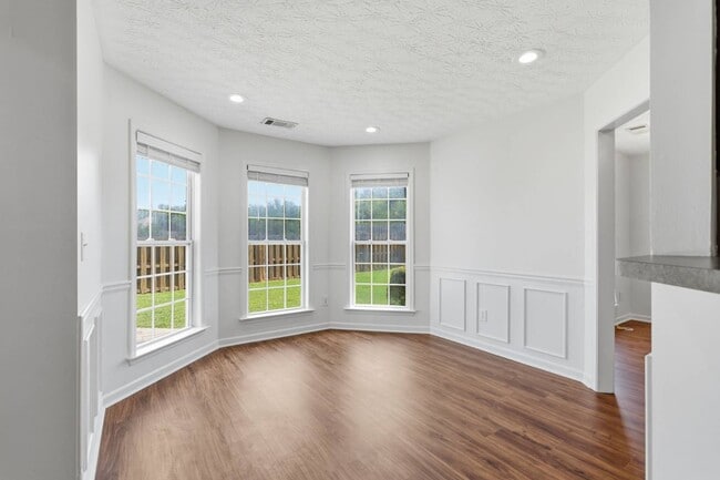 Building Photo - 6001 Granite Field Dr