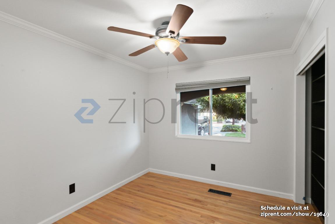 Building Photo - 325 Copco Ln
