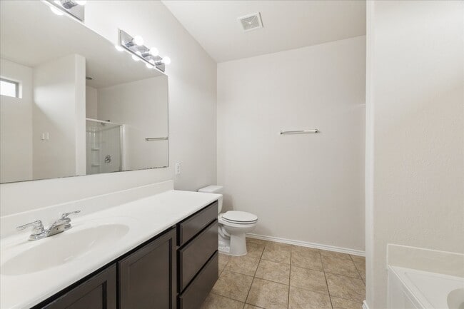 Building Photo - 5806 Acacia Rose Ct