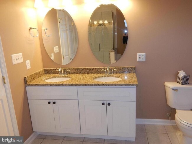 Building Photo - 1983 Cullen Way