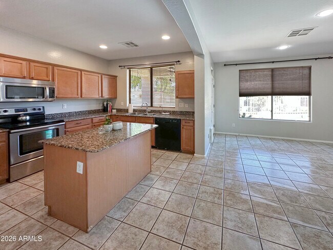 Building Photo - 3078 S Southwind Dr