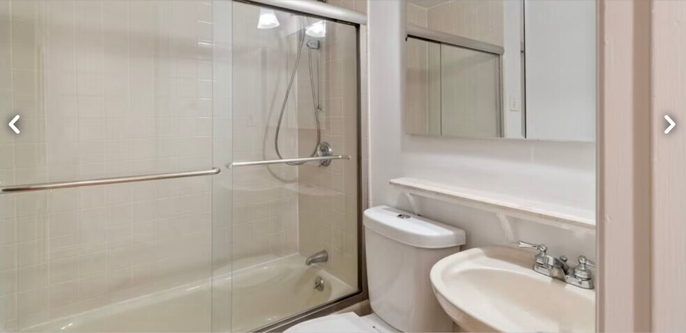 Building Photo - 55A Garden St