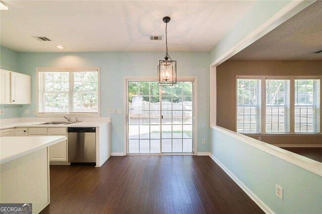 Building Photo - 3495 Ridgefair Dr