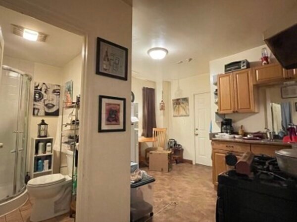 Building Photo - 57 N Margin St