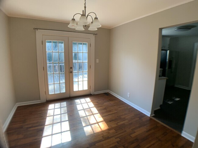 Building Photo - 312 Bryte St
