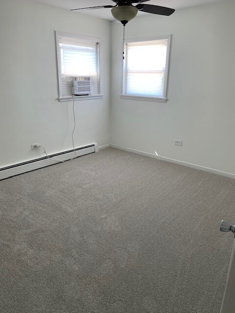 Building Photo - 4032 Wesley Ter