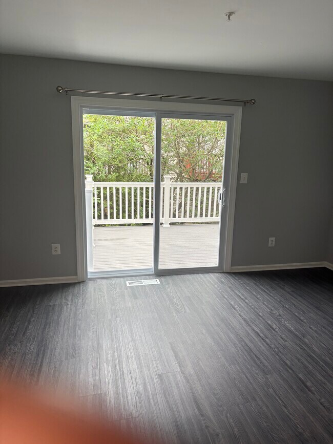 Building Photo - 13906 Ascott Dr