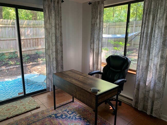 office/sunroom - 109 Blithe Ct