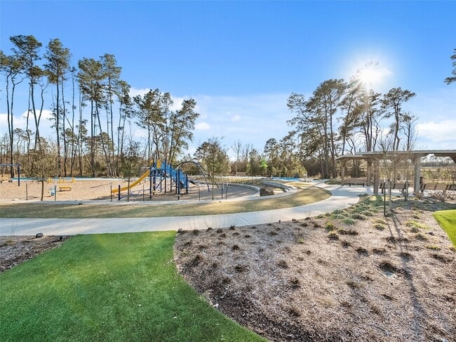 Building Photo - 826 Ridgewood Clfs Ct