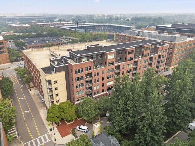 Building Photo - 251 Daniel Burnham Square