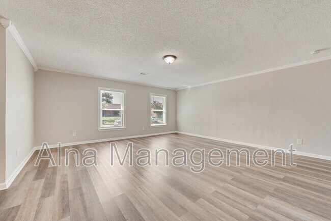 Building Photo - 417 Green Canyon Dr