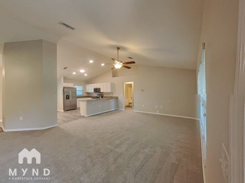 Building Photo - 7328 Landmark Dr