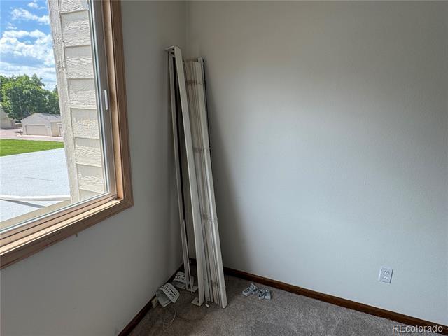Building Photo - 7592 S Cove Cir