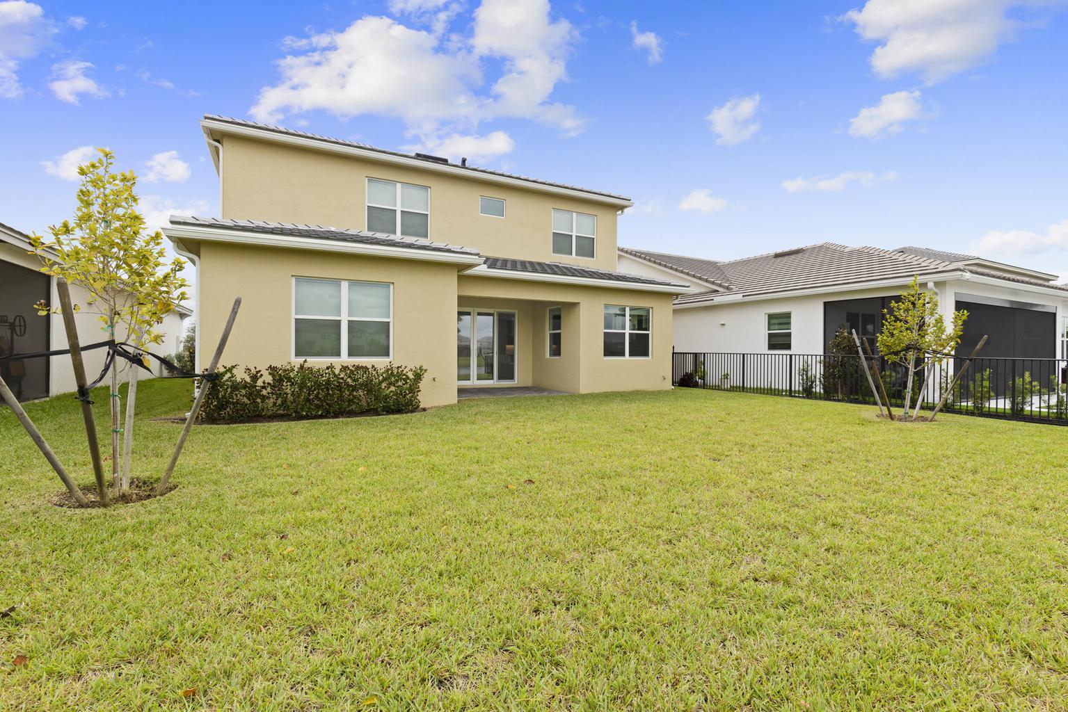 Building Photo - 13548 Spruce Pine Dr