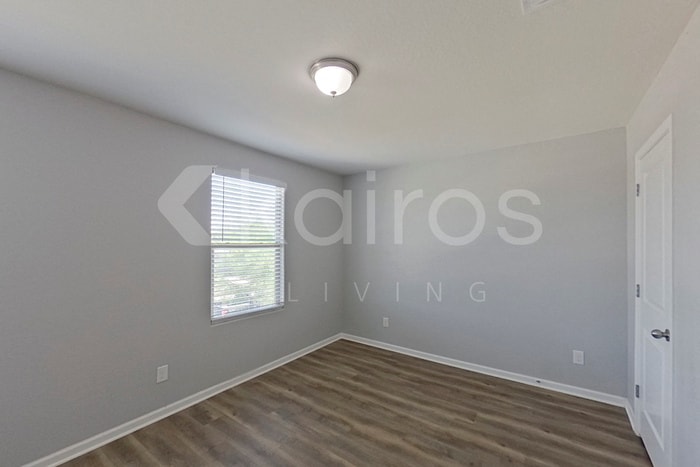 Building Photo - 179 W Impala Dr