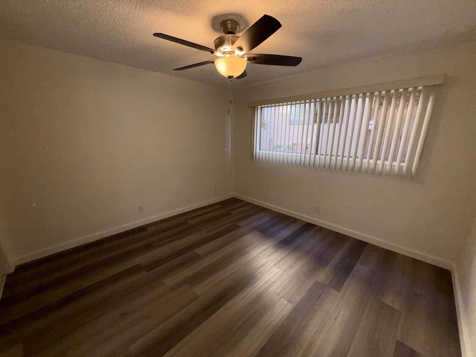 Building Photo - 21809 Lanark St