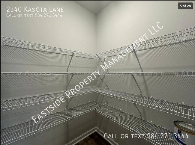 Building Photo - 2340 Kasota Ln