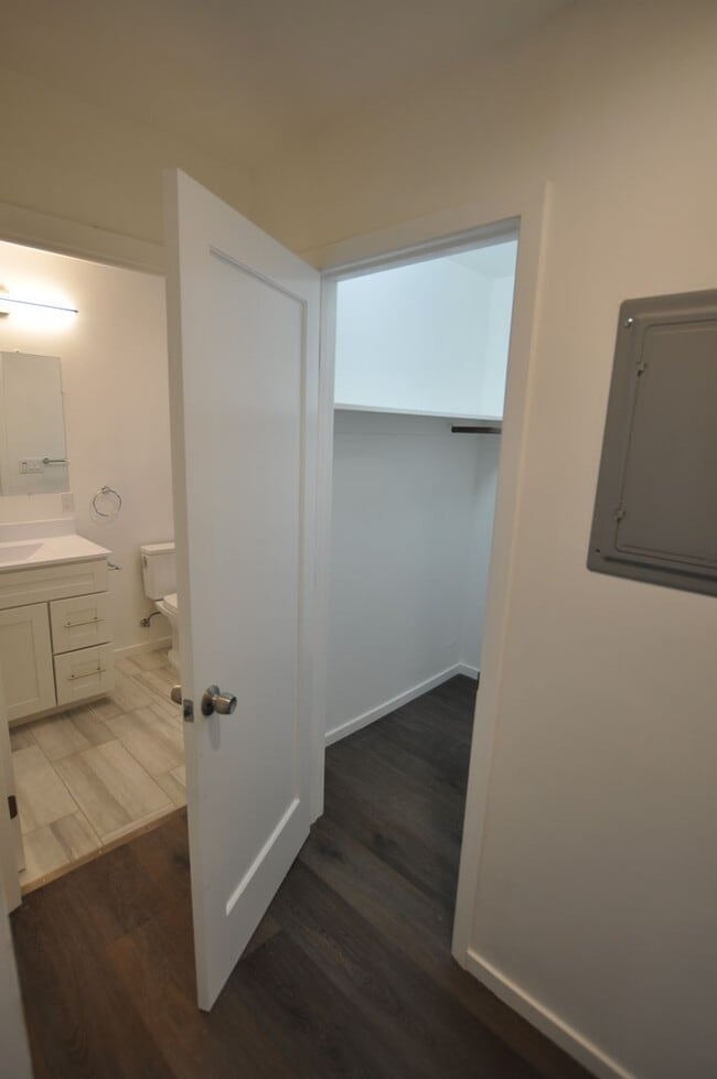 Building Photo - 655 Fairmont Ave