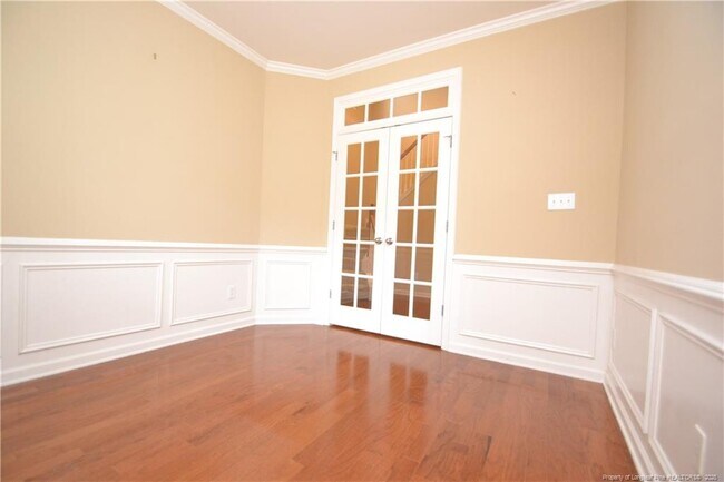 Building Photo - 118 Brookview St