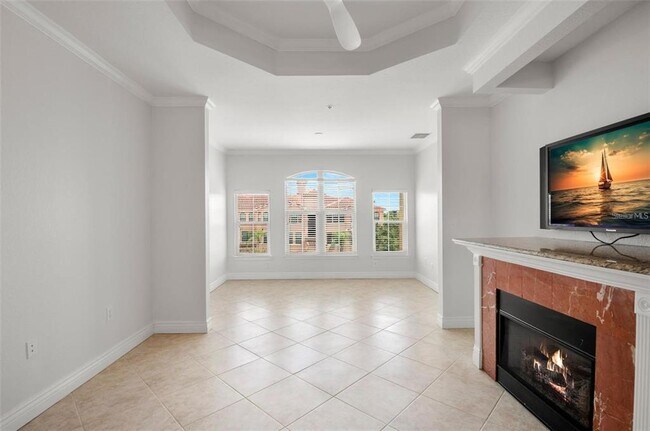 Building Photo - 2724 Via Murano