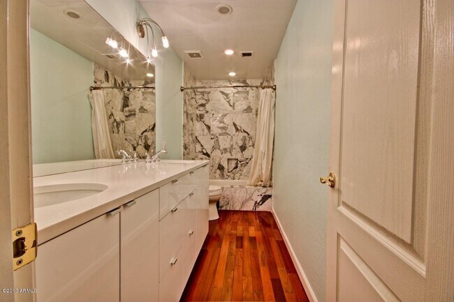 Building Photo - COMING SOON!! 5 bed 3 bath, 3000 + SFT with pool in Carino Estates, Chandler