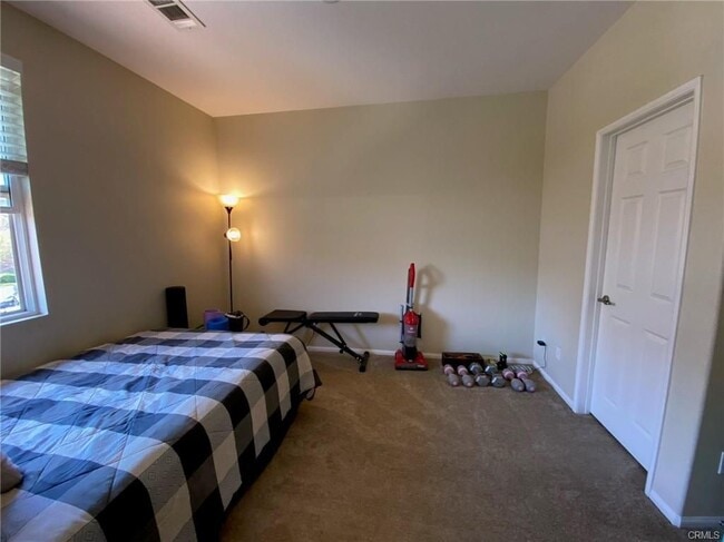 Building Photo - 31144 Strawberry Tree Ln