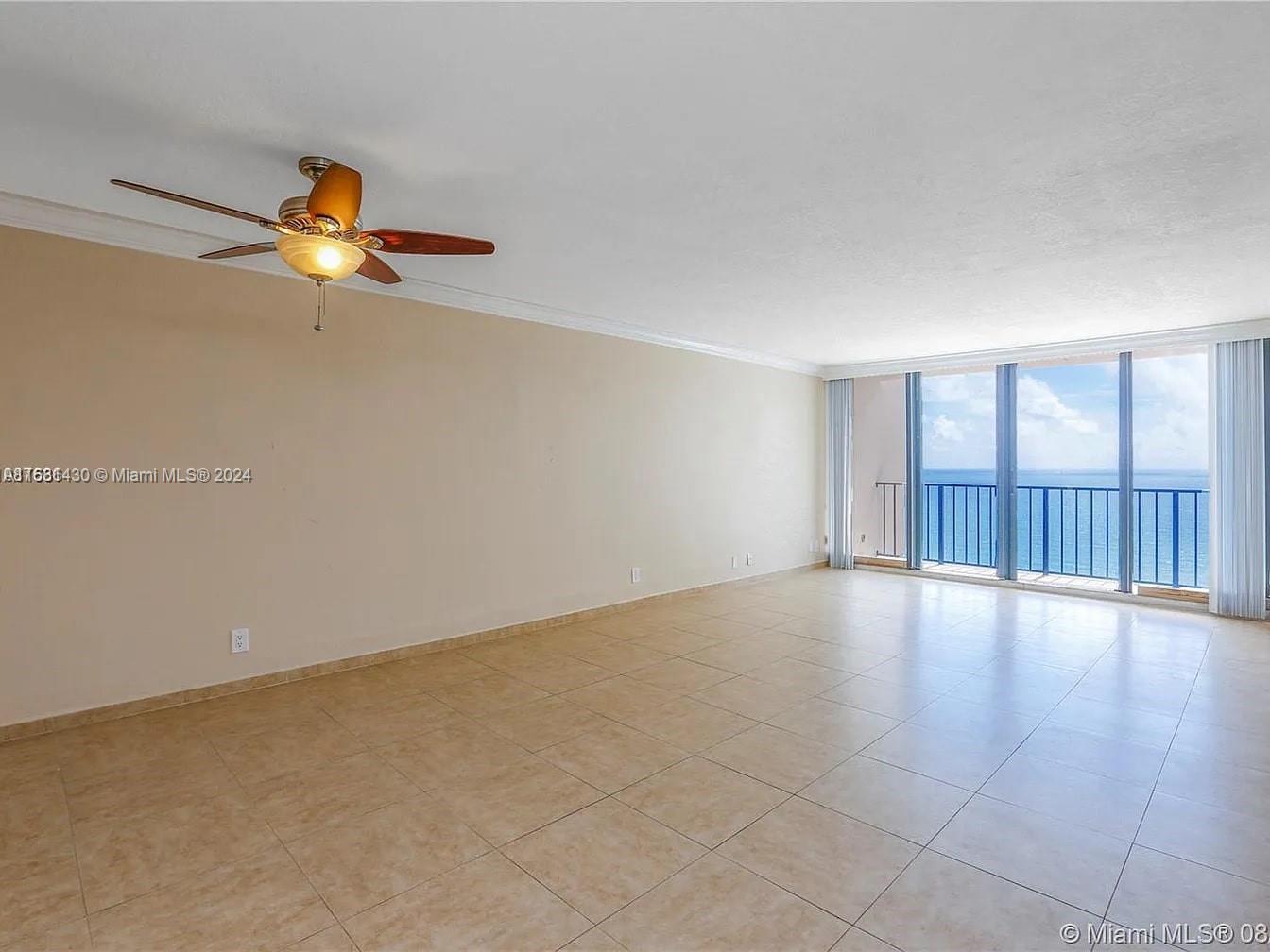 Building Photo - 2401 S Ocean Dr