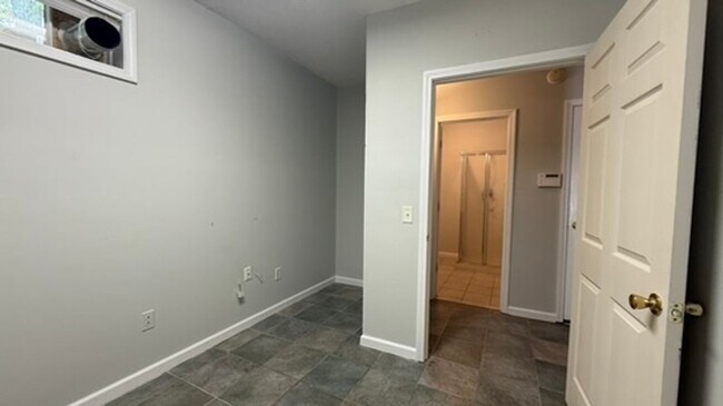Building Photo - Commercial Office Space in Historic Richmond Hill