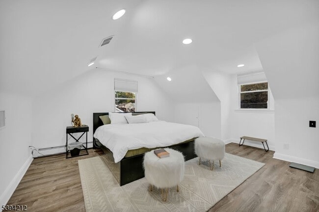 Building Photo - 328 Minute Arms Rd