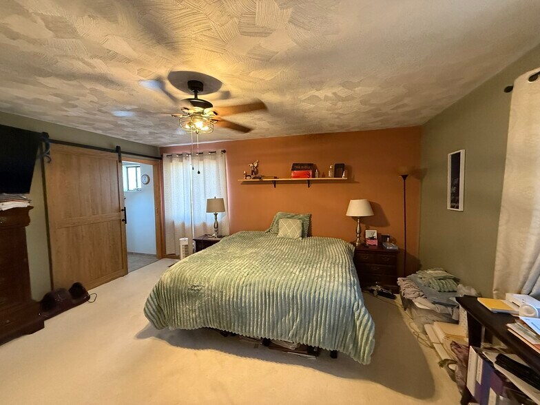 Building Photo - 15449 Highway 187