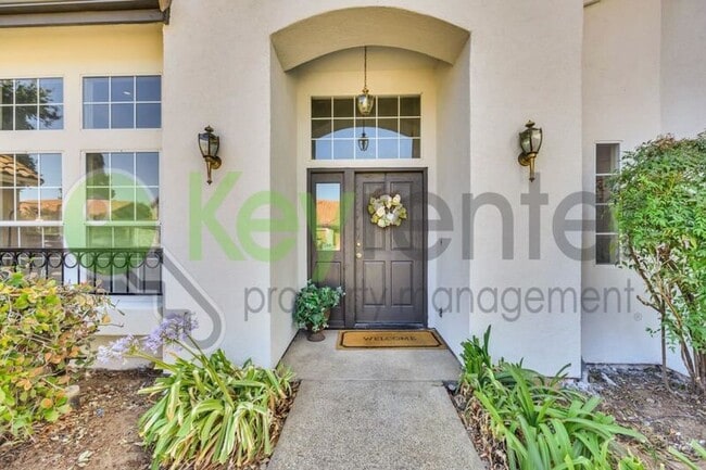 Building Photo - 2321 Eagle Ct