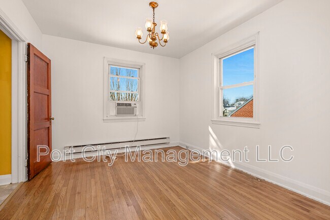 Building Photo - 3607 Bayonne Ave