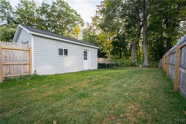 Building Photo - 48 Dolge Ave