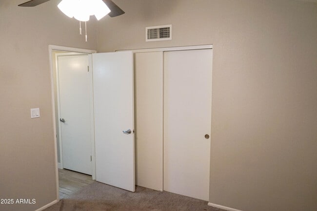 Building Photo - 5528 W Venus Way