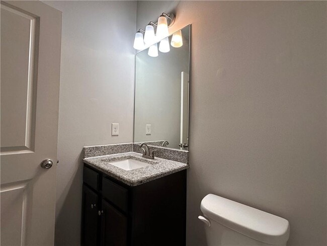Building Photo - 2300 Ivy Birch Ln