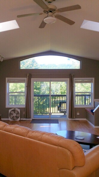 Building Photo - 5099 Rathbun Rd