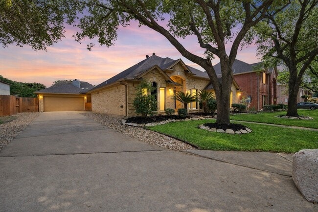 Building Photo - 17526 Golden Glade Ln