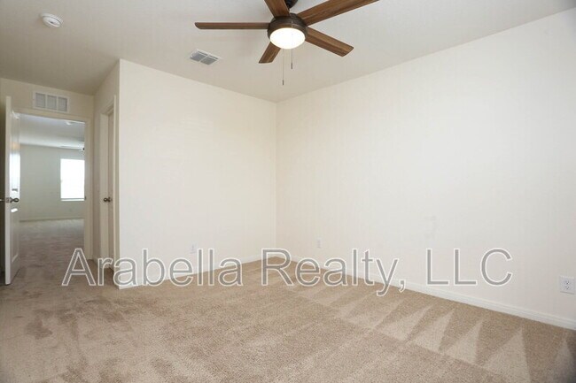 Building Photo - 5105 Hydra