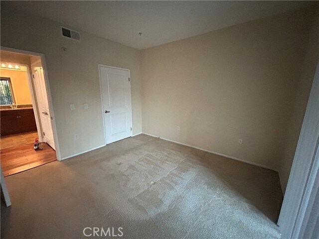 Building Photo - 1356 Scholarship