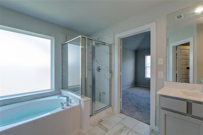 Building Photo - 5630 Silverleaf Oak Ln