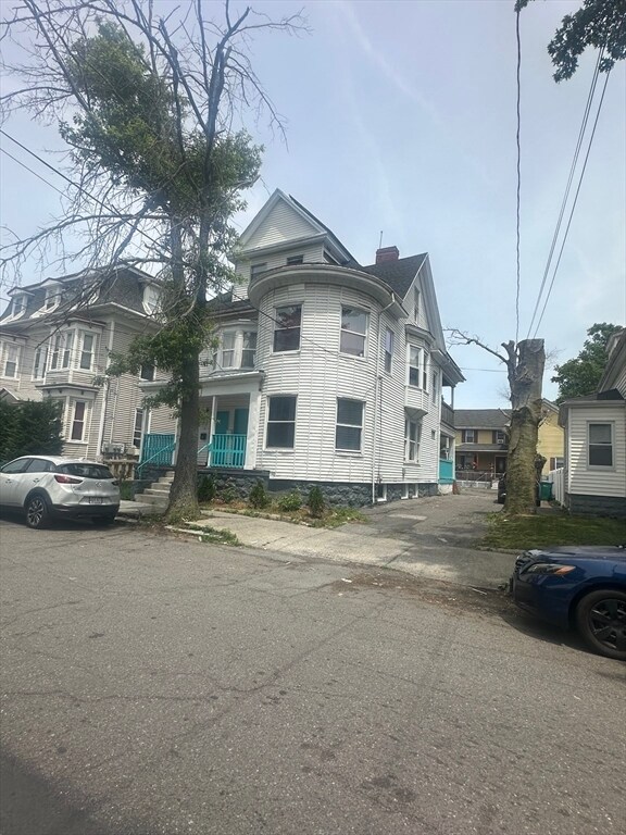 Primary Photo - 21 Arlington St