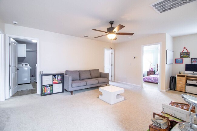 Building Photo - Hamilton Grove Pooler, GA