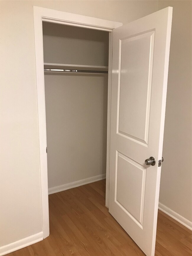 Building Photo - 3603 Murworth Dr