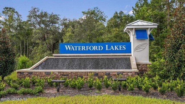 Building Photo - 33 Coastline Wy