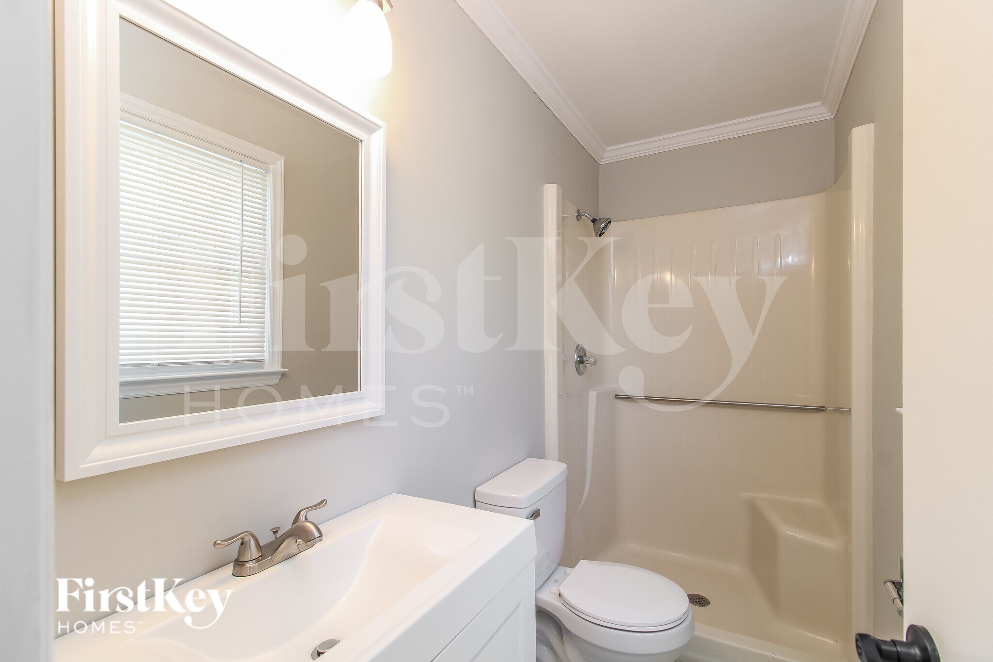 Building Photo - 2026 Storm Canyon Rd